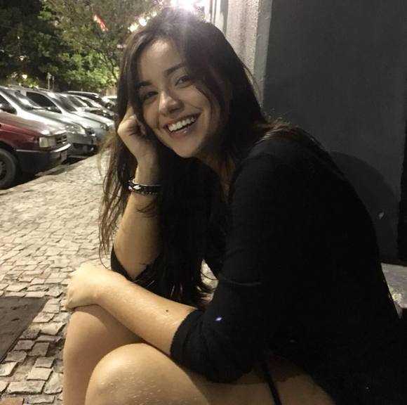 juliaouteiral